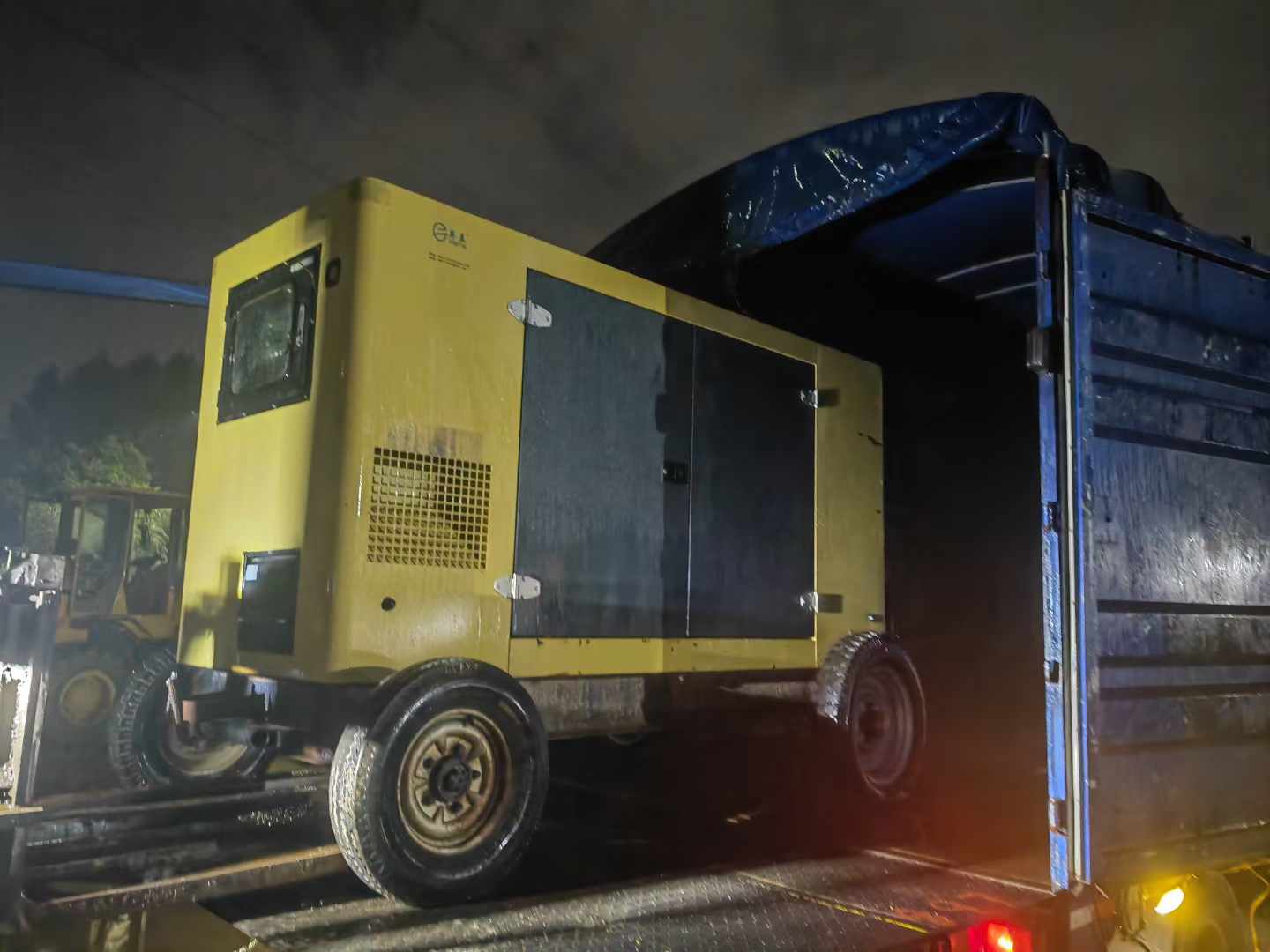 锡山如何根据用电设备的功率选择合适的柴油发电机组？