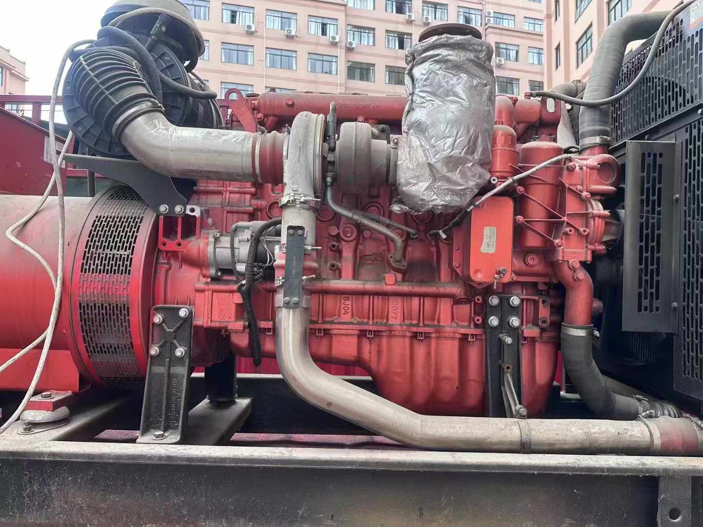 锡山如何选择适合 600kW 柴油发电机组的过载保护器？