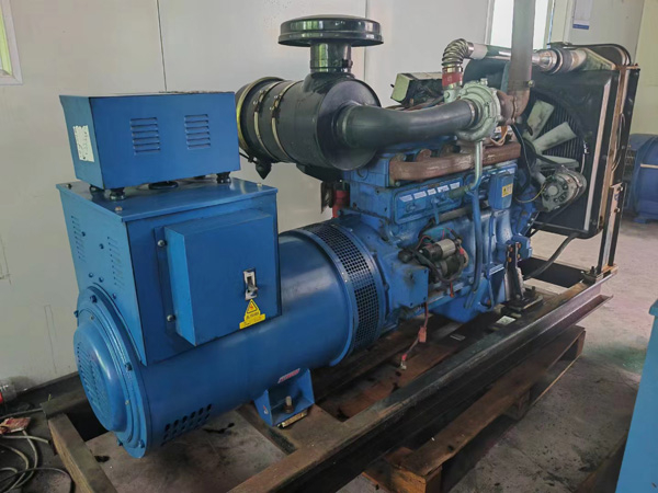 锡山100kW柴油发电机组使用多级机油有哪些优缺点？